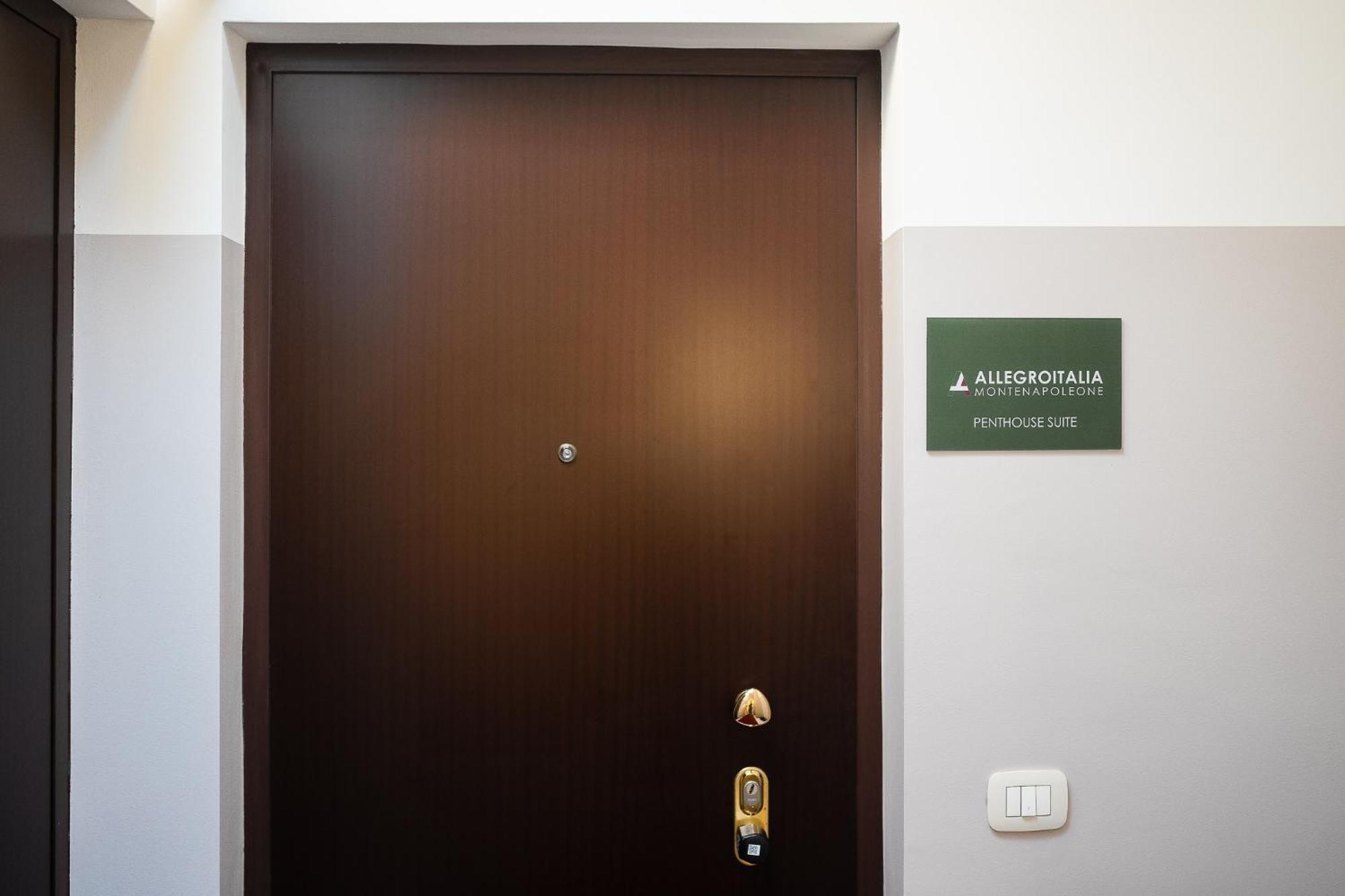 Allegroitalia Penthouse Montenapoleone 밀라노 외부 사진